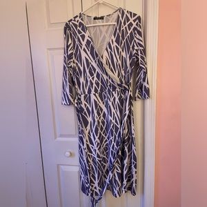 Women’s dress size XL